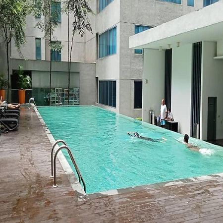 Kuala Lumpur Cherry Suites At Mercu Summer Suites Klcc Buitenkant foto